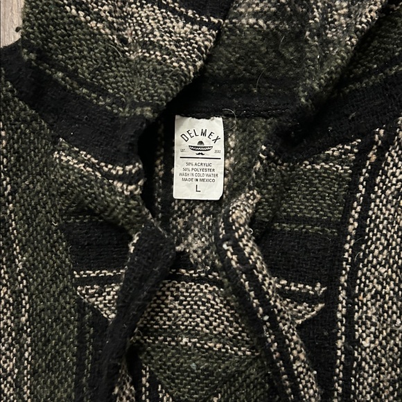 Drug Rug Hoody - Picture 3 of 3